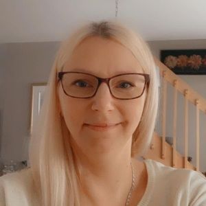 Meet your Posher, Catherine